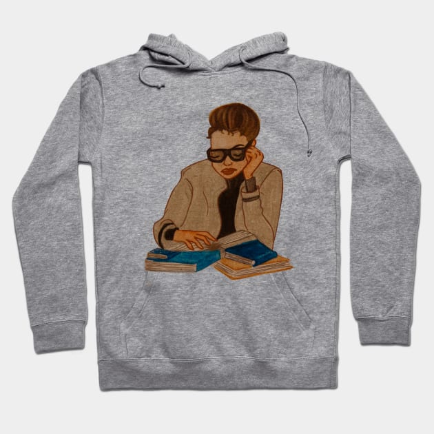 Holly Golightly reading Hoodie by Le petit fennec